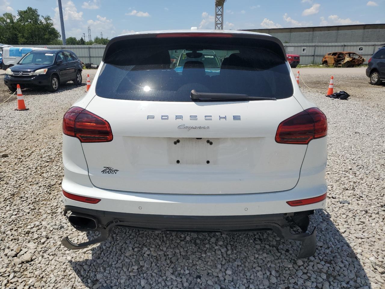 2017 Porsche Cayenne - zdjęcie 6