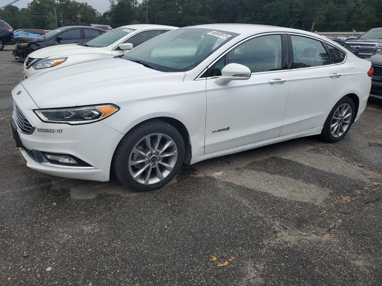 2017 Ford Fusion Se Hybrid - zdjęcie główne