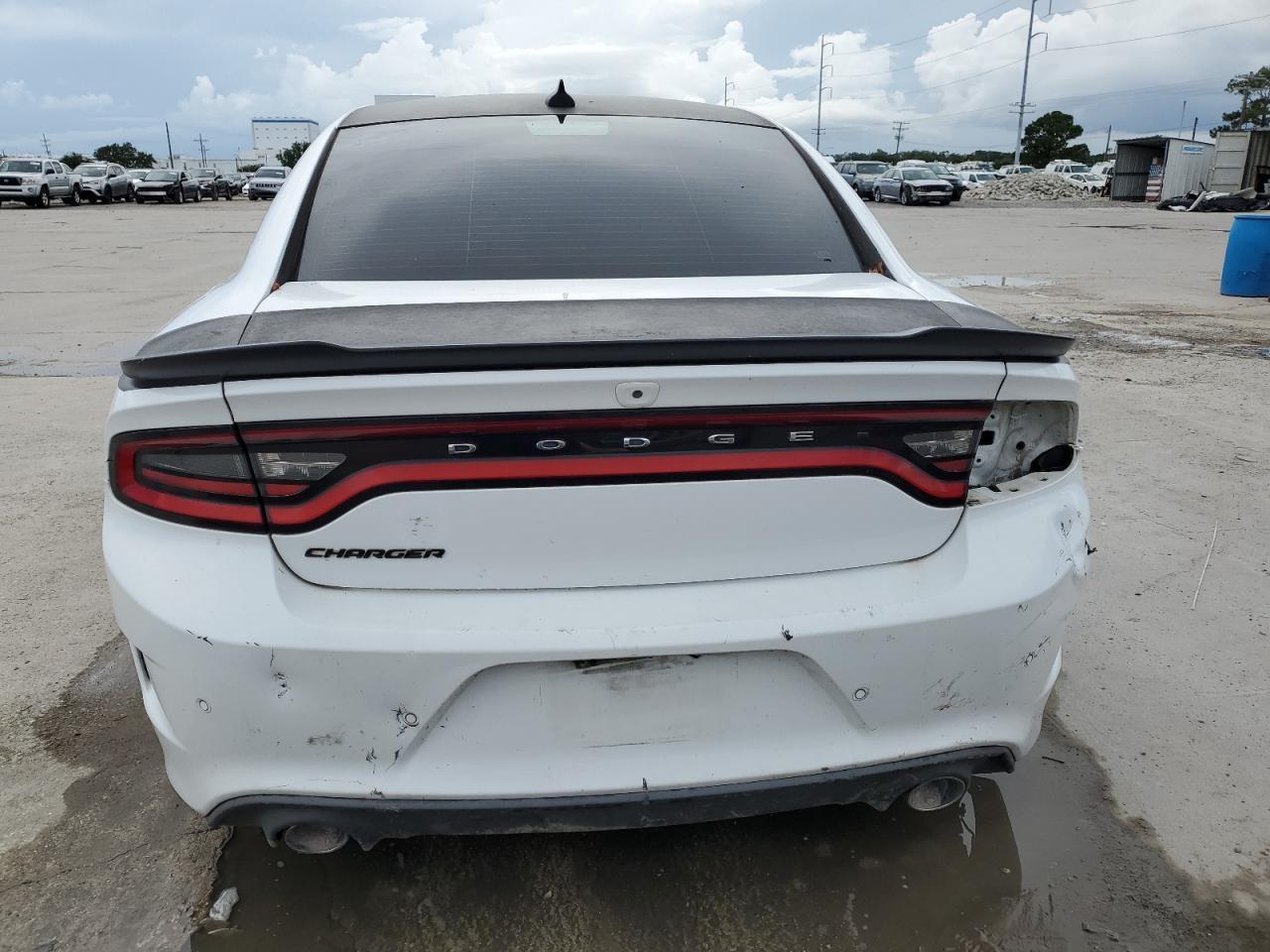 2017 Dodge Charger R/T 392 - zdjęcie 6