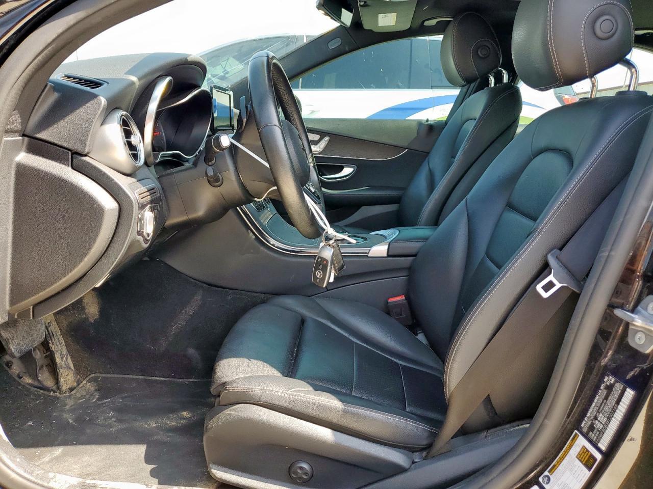 2019 Mercedes-Benz C 300 - zdjęcie 7