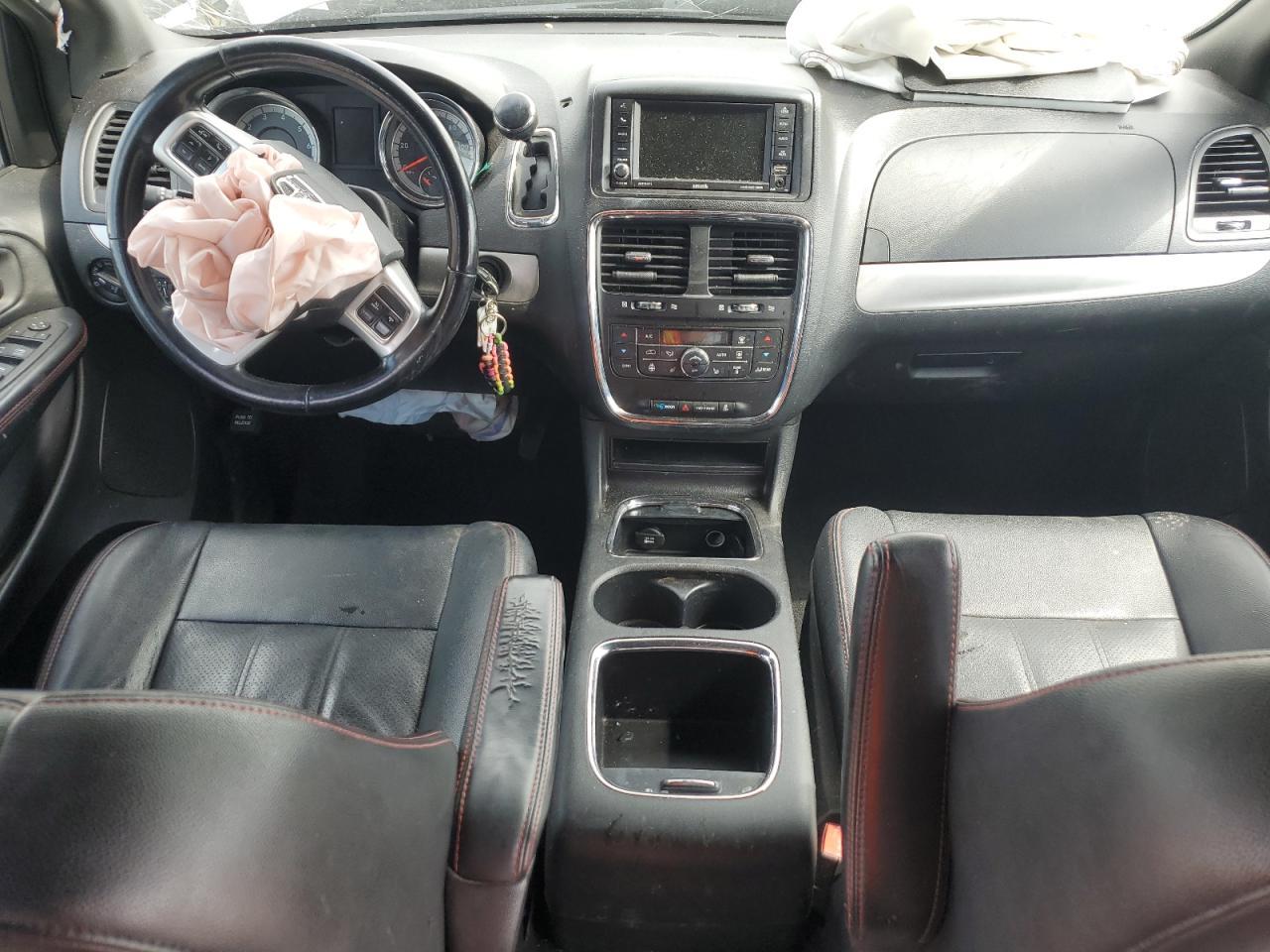 2020 Dodge Caravan - zdjęcie 8