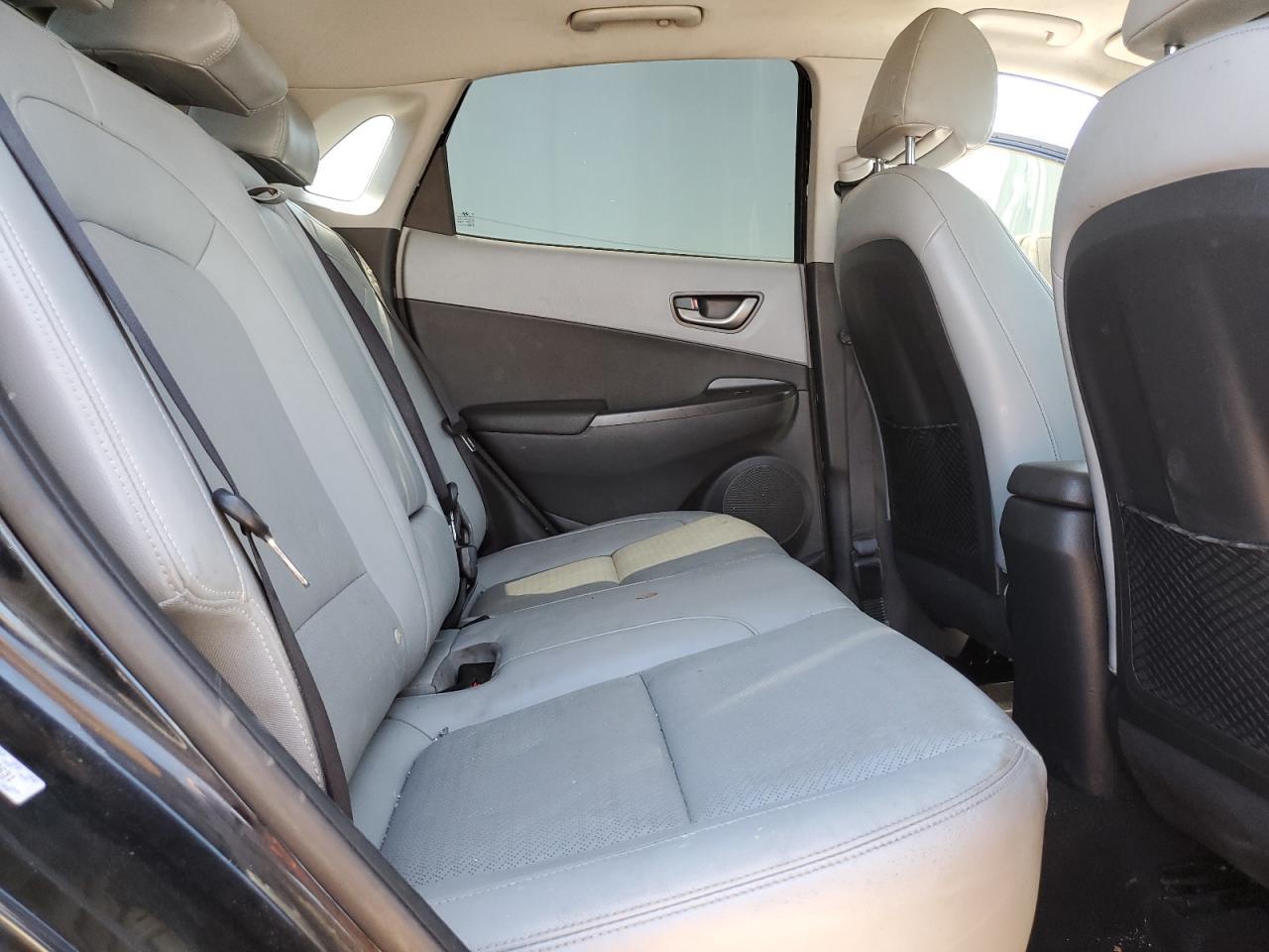 2021 Hyundai Kona Ultimate - zdjęcie 11