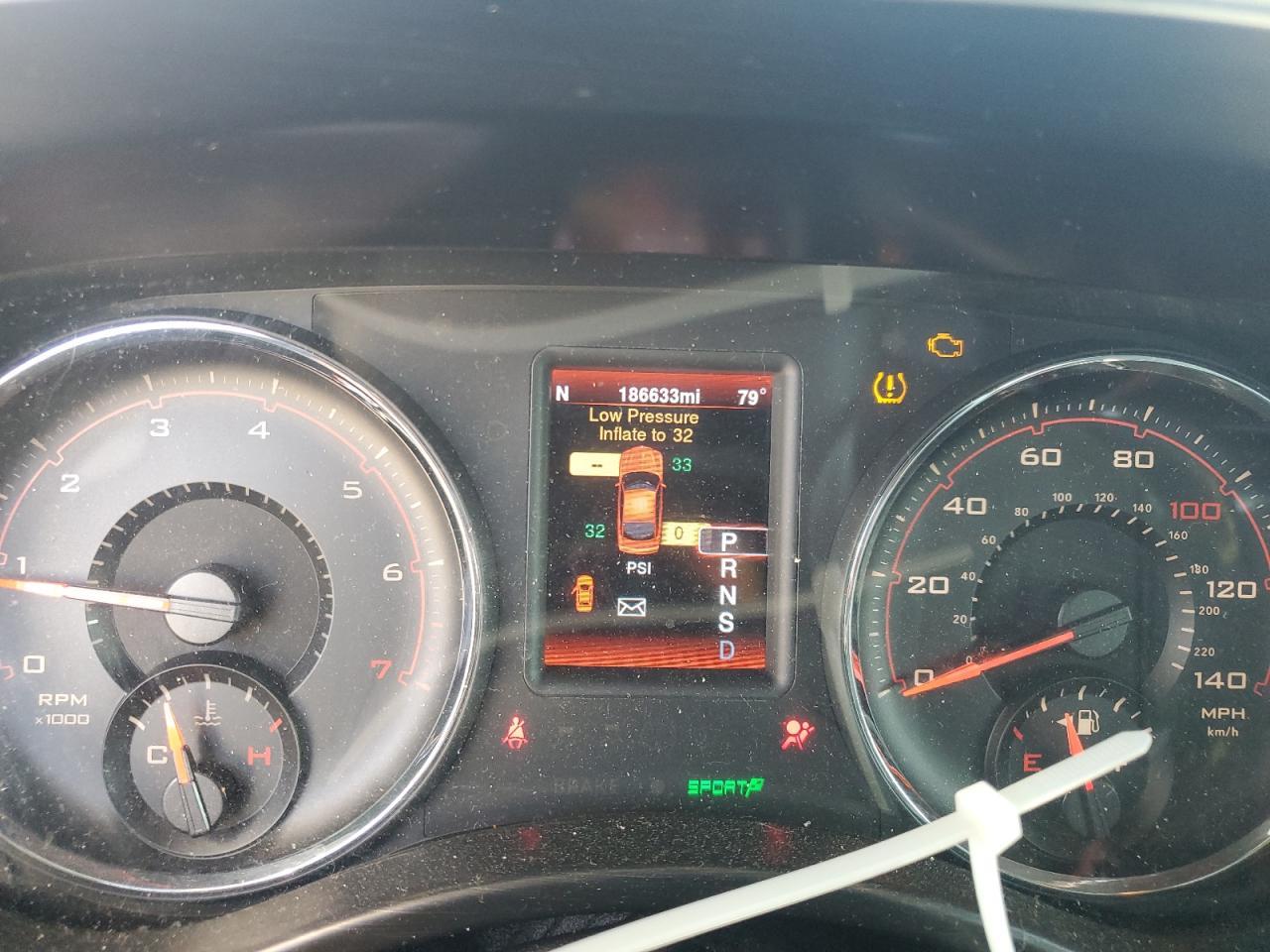 2014 Dodge Charger Sxt - zdjęcie 9