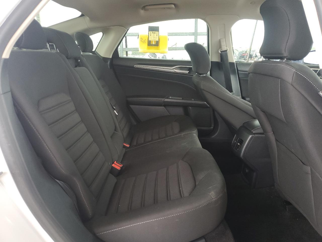 2019 Ford Fusion Se - zdjęcie 10