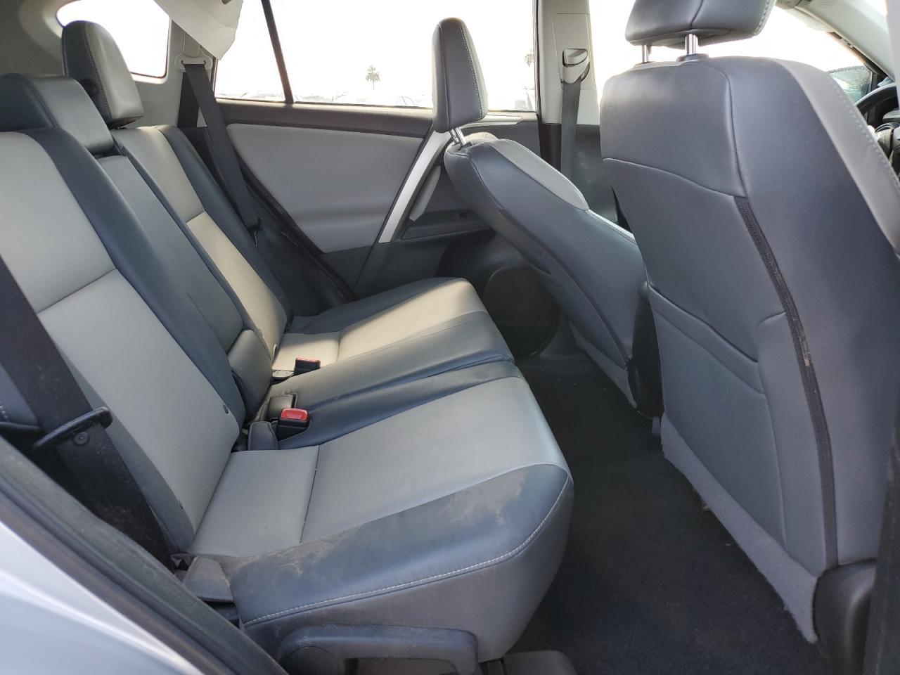 2015 Toyota Rav4 Limited - zdjęcie 12