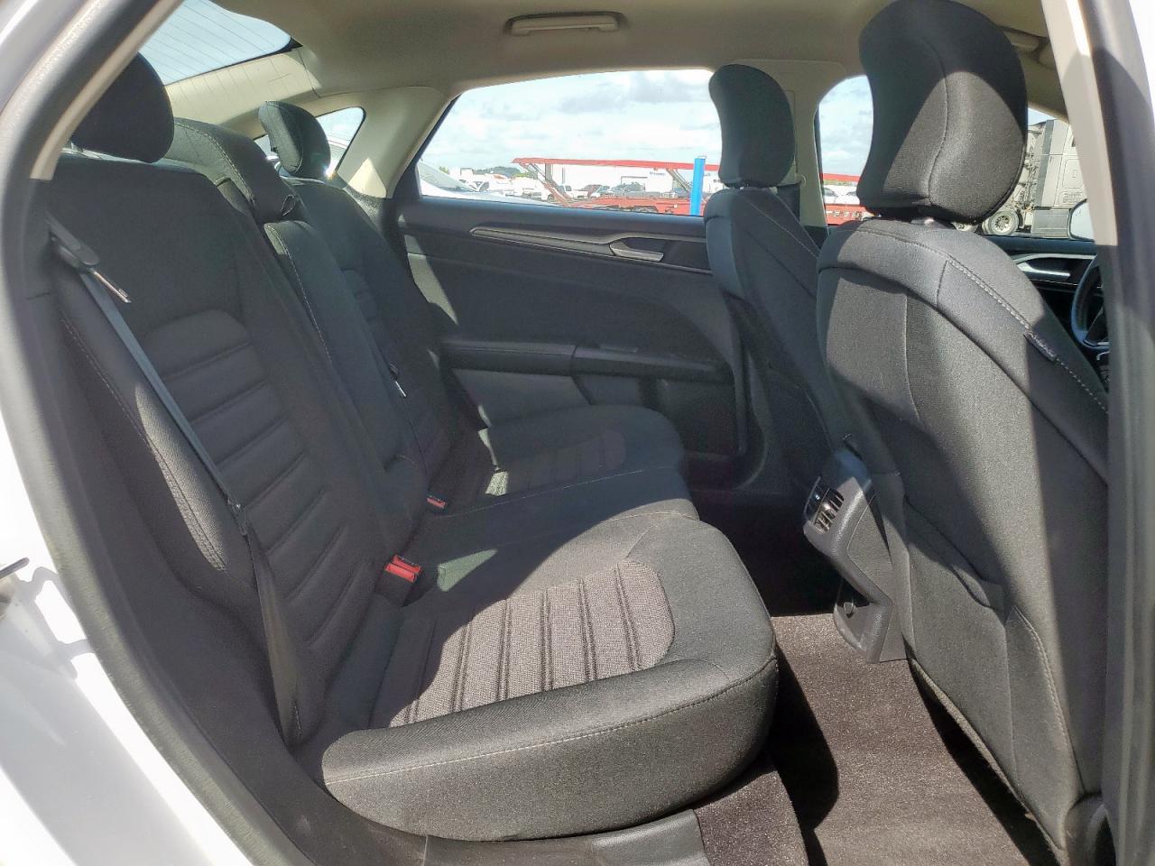 2019 Ford Fusion Se - zdjęcie 10