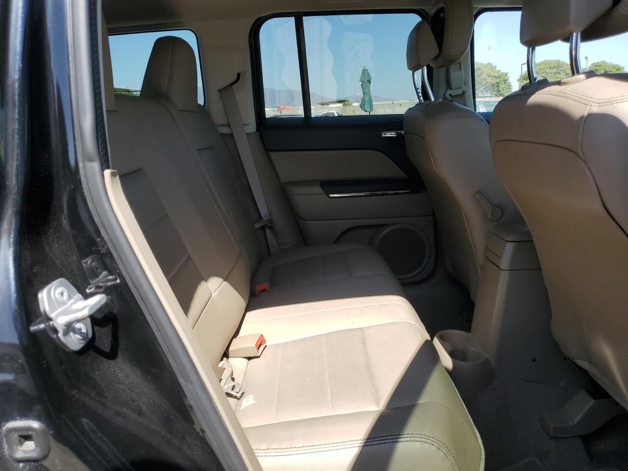2015 Jeep Patriot Limited - zdjęcie 11