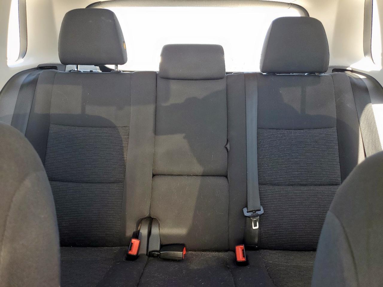 2014 Volkswagen Tiguan S - zdjęcie 10