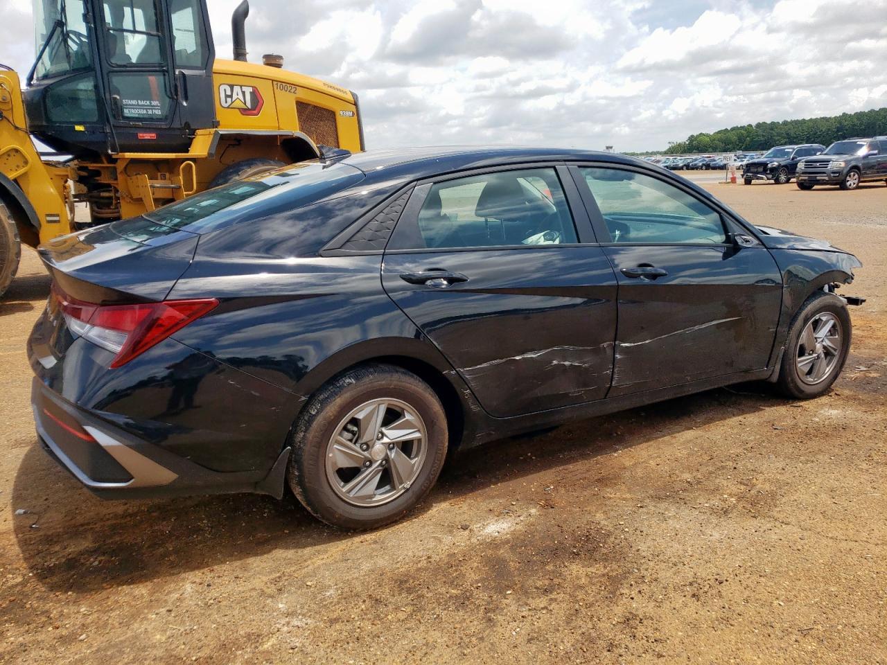 2025 Hyundai Elantra Se - zdjęcie 3