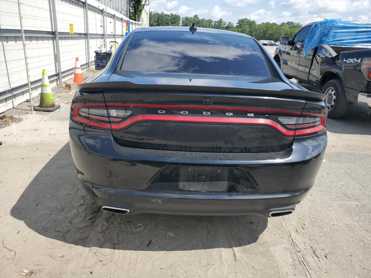 2017 Dodge Charger Sxt - zdjęcie 6