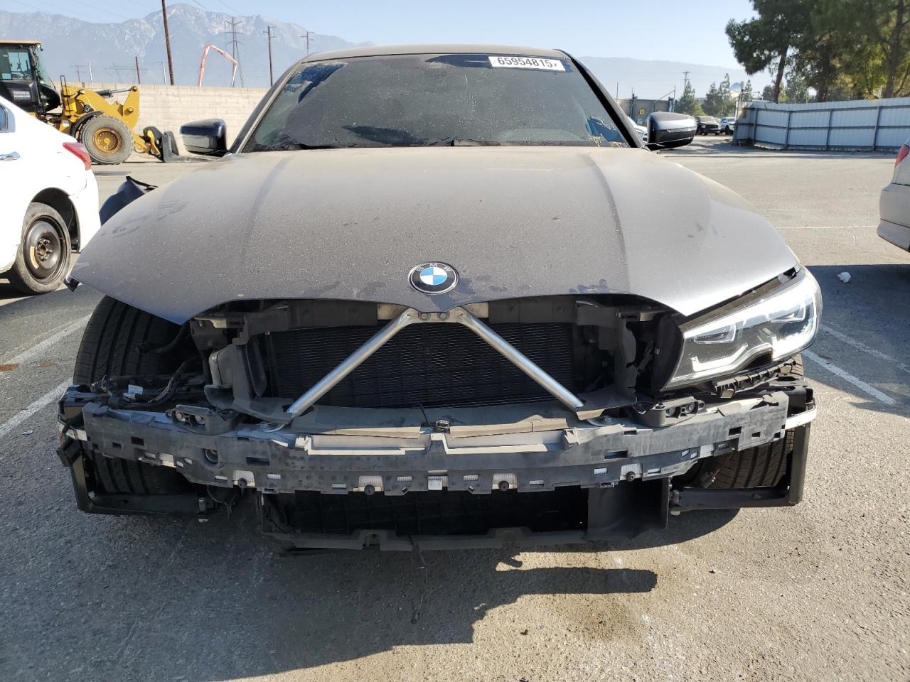 BMW Seria 3 - zdjęcie 5