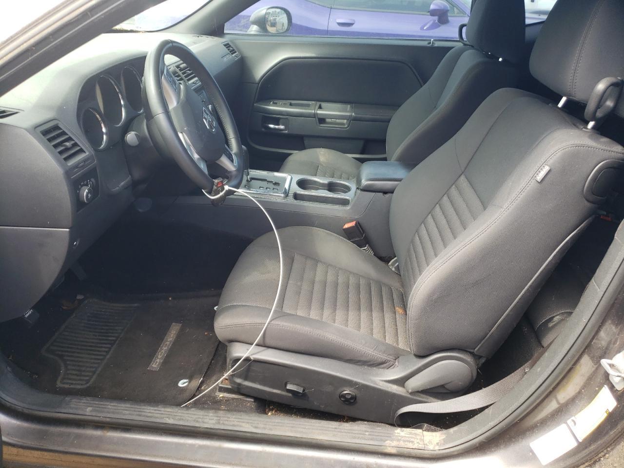 2014 Dodge Challenger - zdjęcie 7