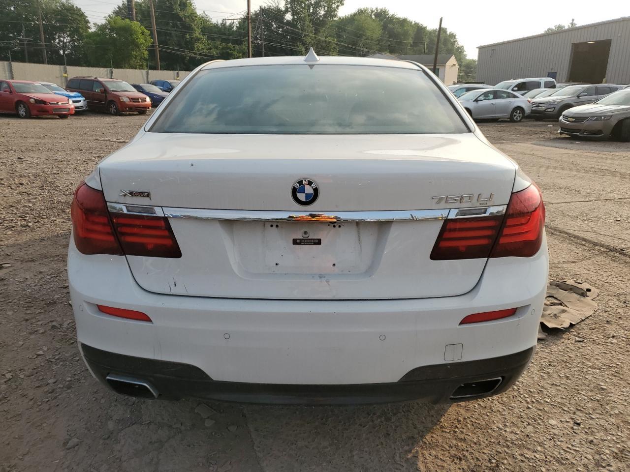 2013 BMW 750 Lxi - zdjęcie 6