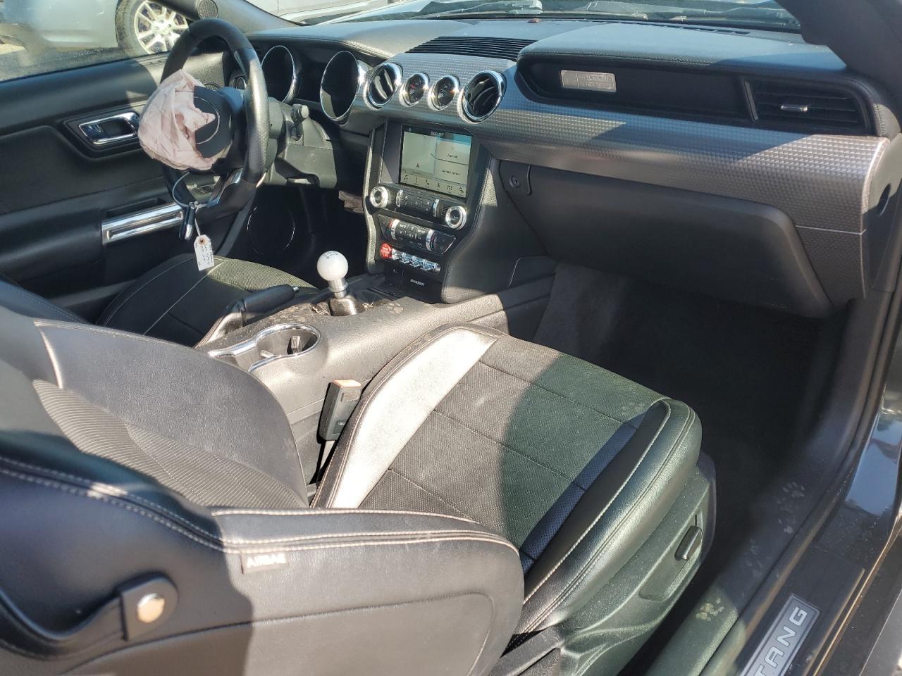 2016 Ford Mustang Gt - zdjęcie 8