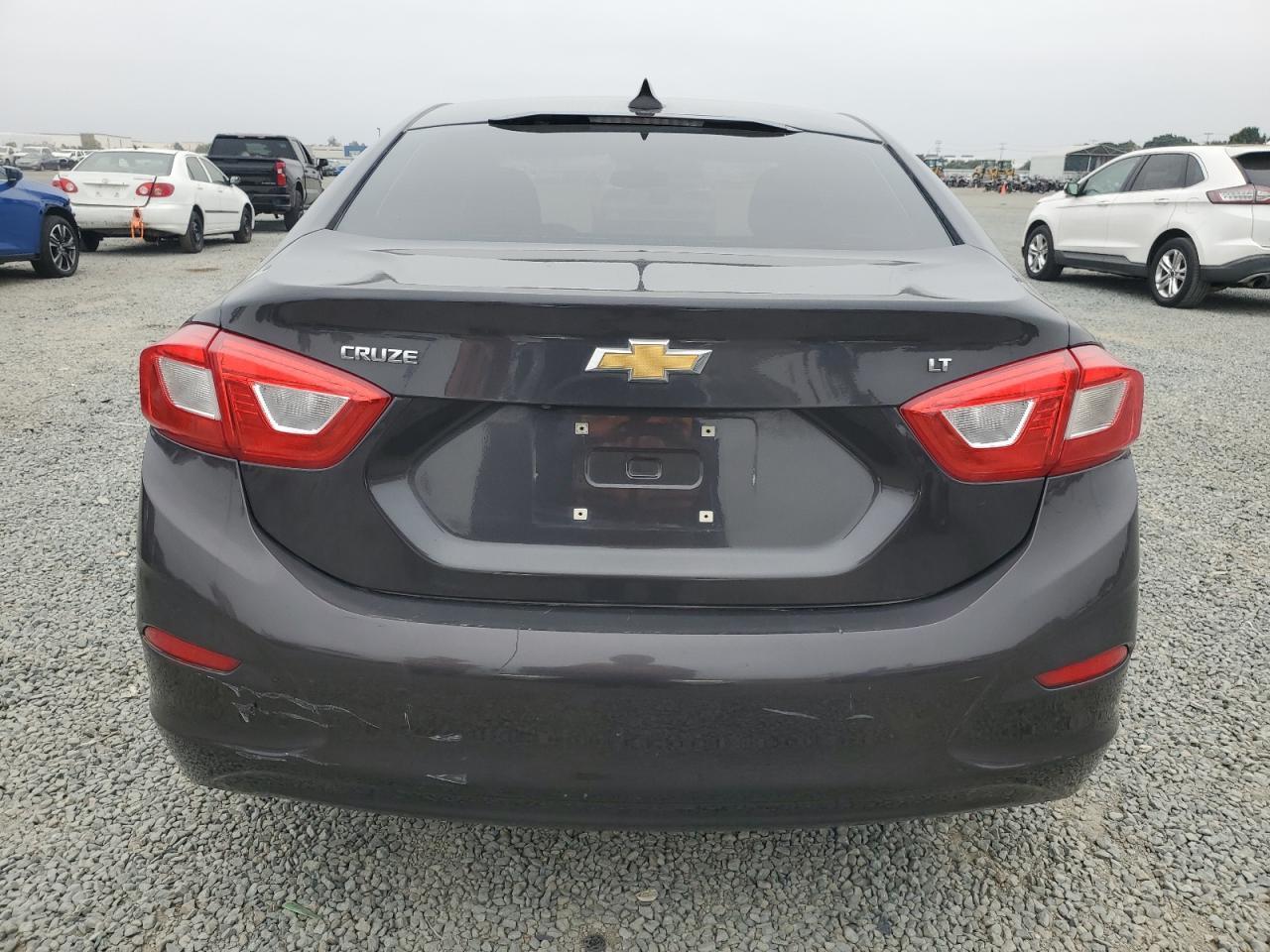2016 Chevrolet Cruze Lt - zdjęcie 6