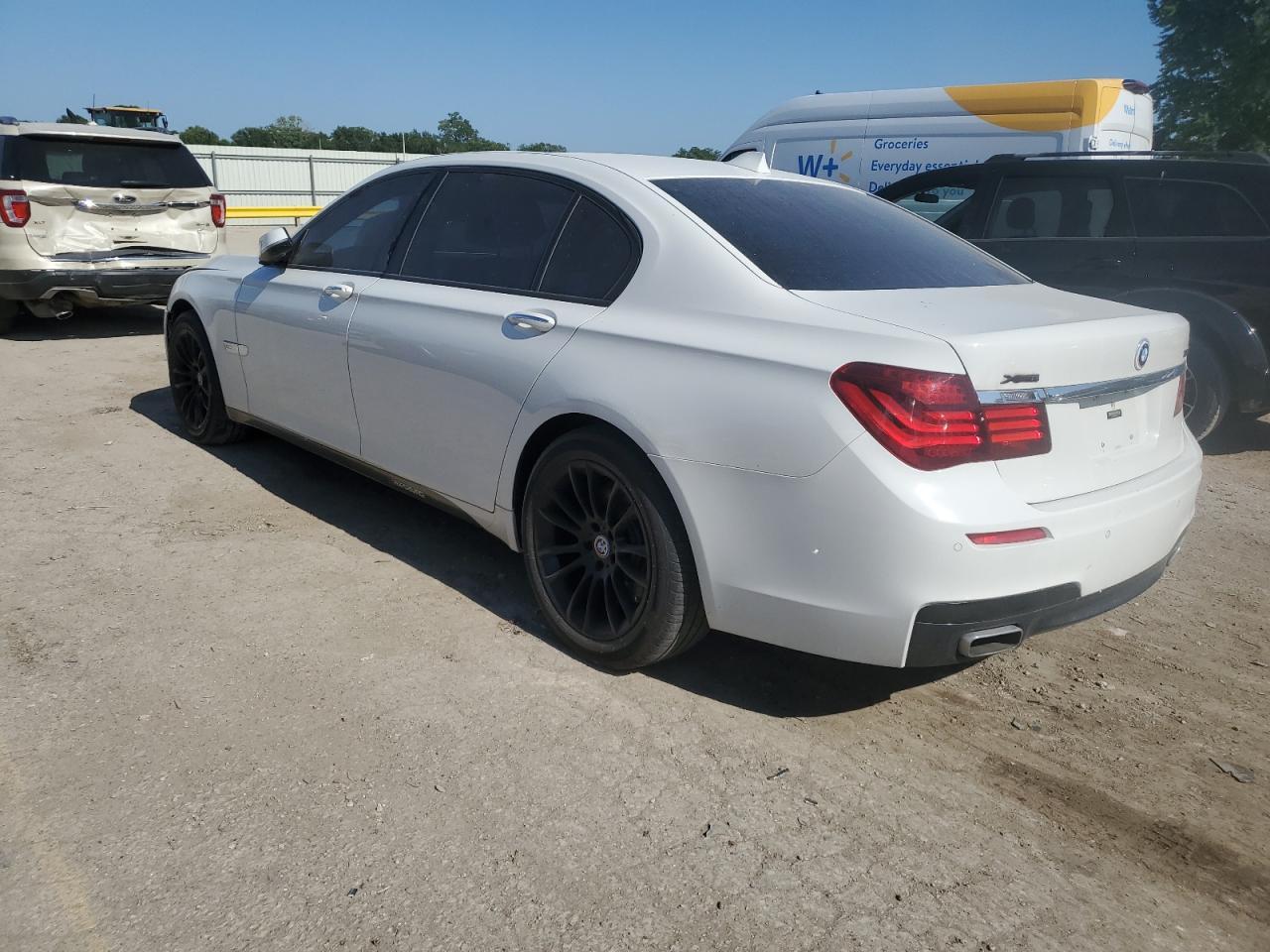 2014 BMW 750 Lxi - zdjęcie 2