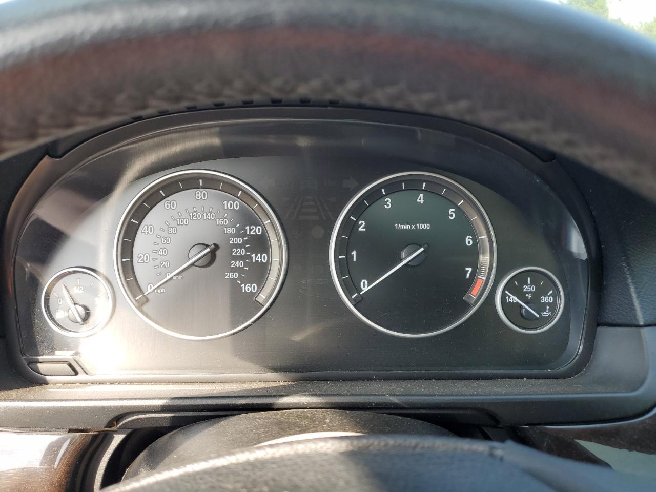 2013 BMW 528 Xi - zdjęcie 9