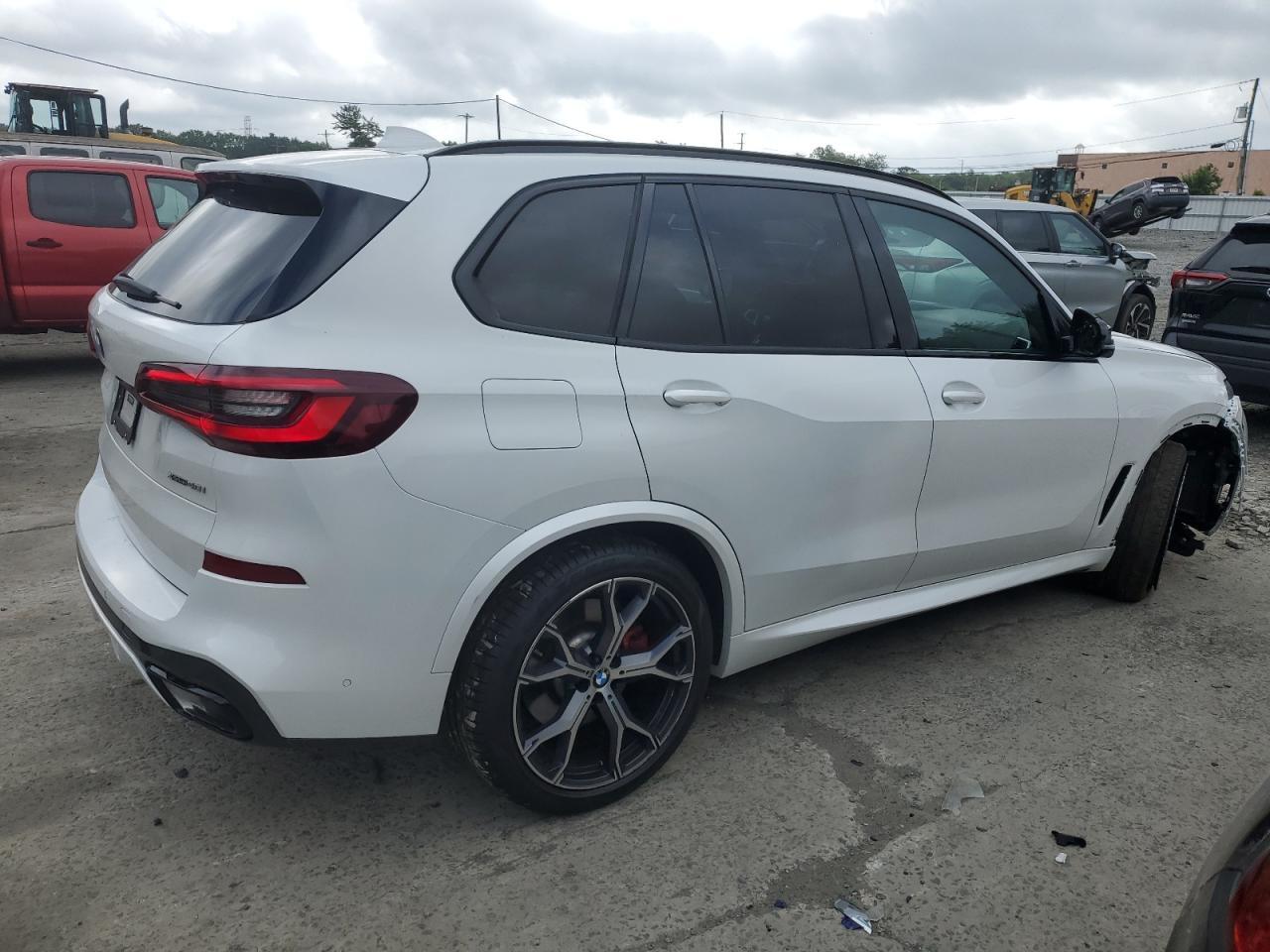 2021 BMW X5 xDrive40I - zdjęcie 3