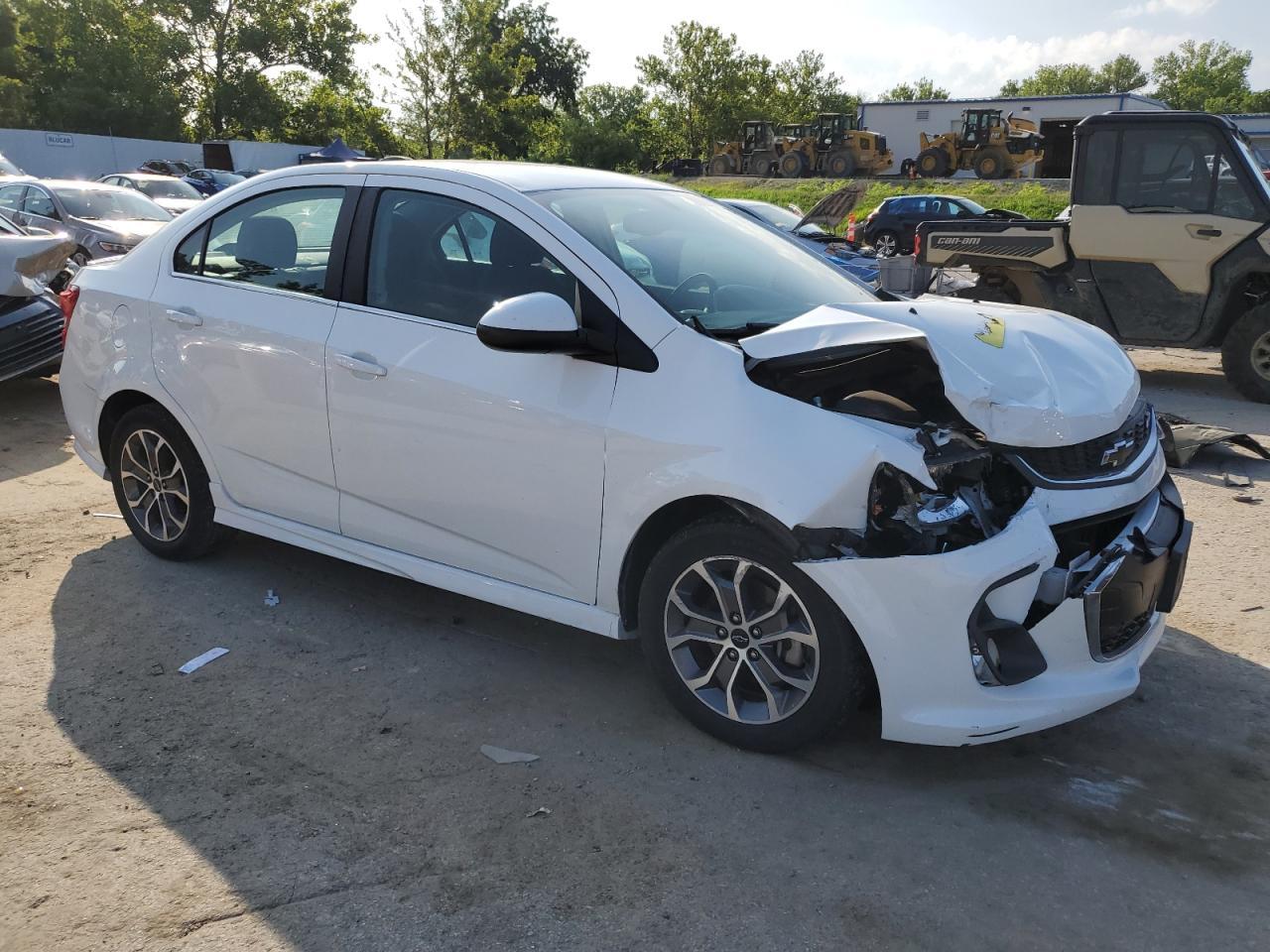 2018 Chevrolet Sonic Lt - zdjęcie 4
