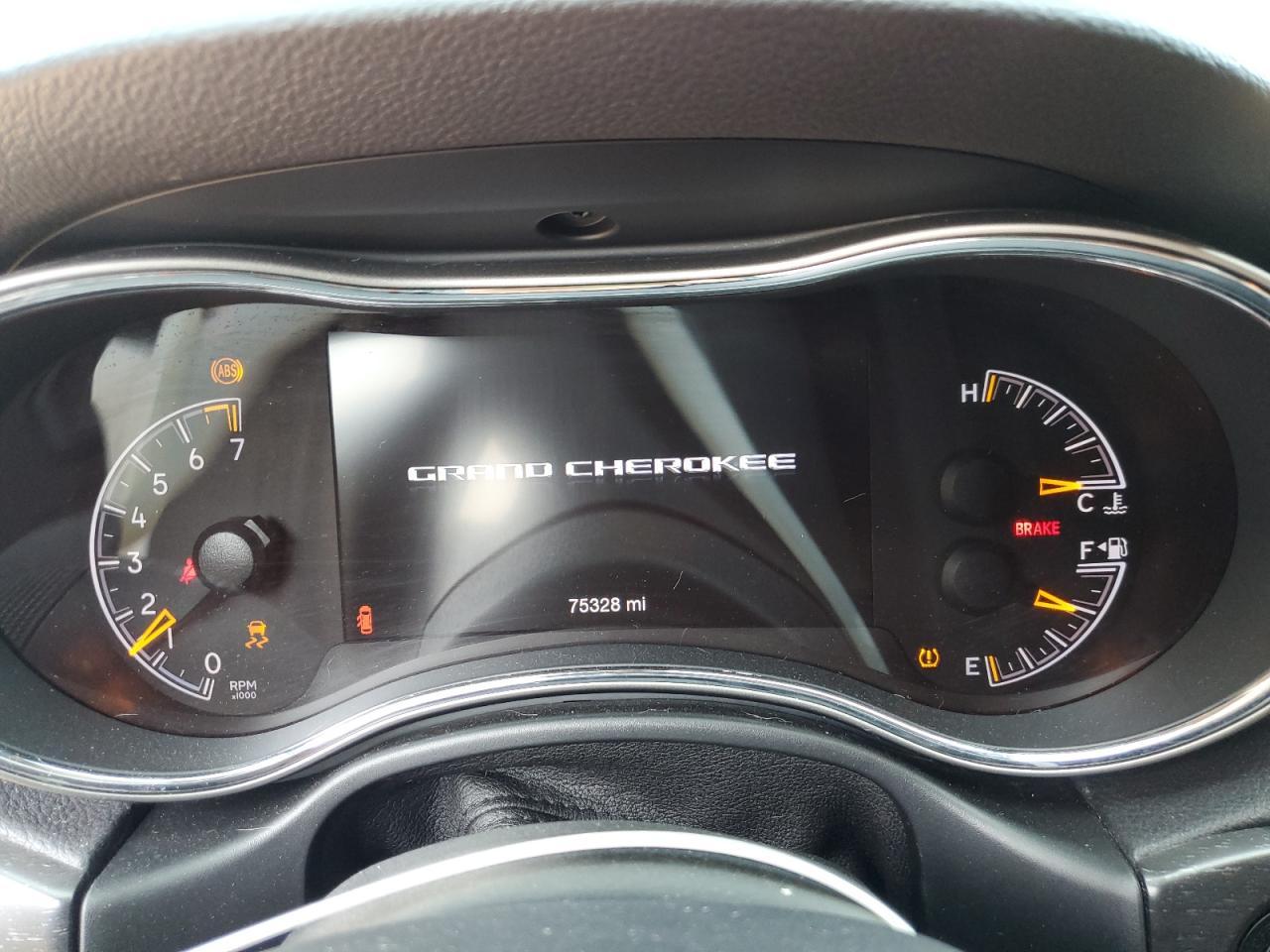 2018 Jeep Grand Cherokee Limited - zdjęcie 9