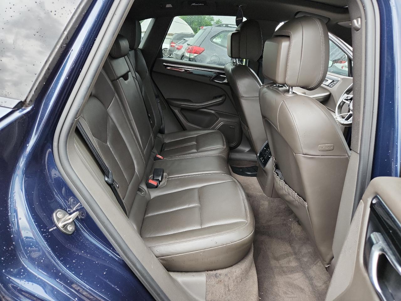 2015 Porsche Macan S - zdjęcie 11