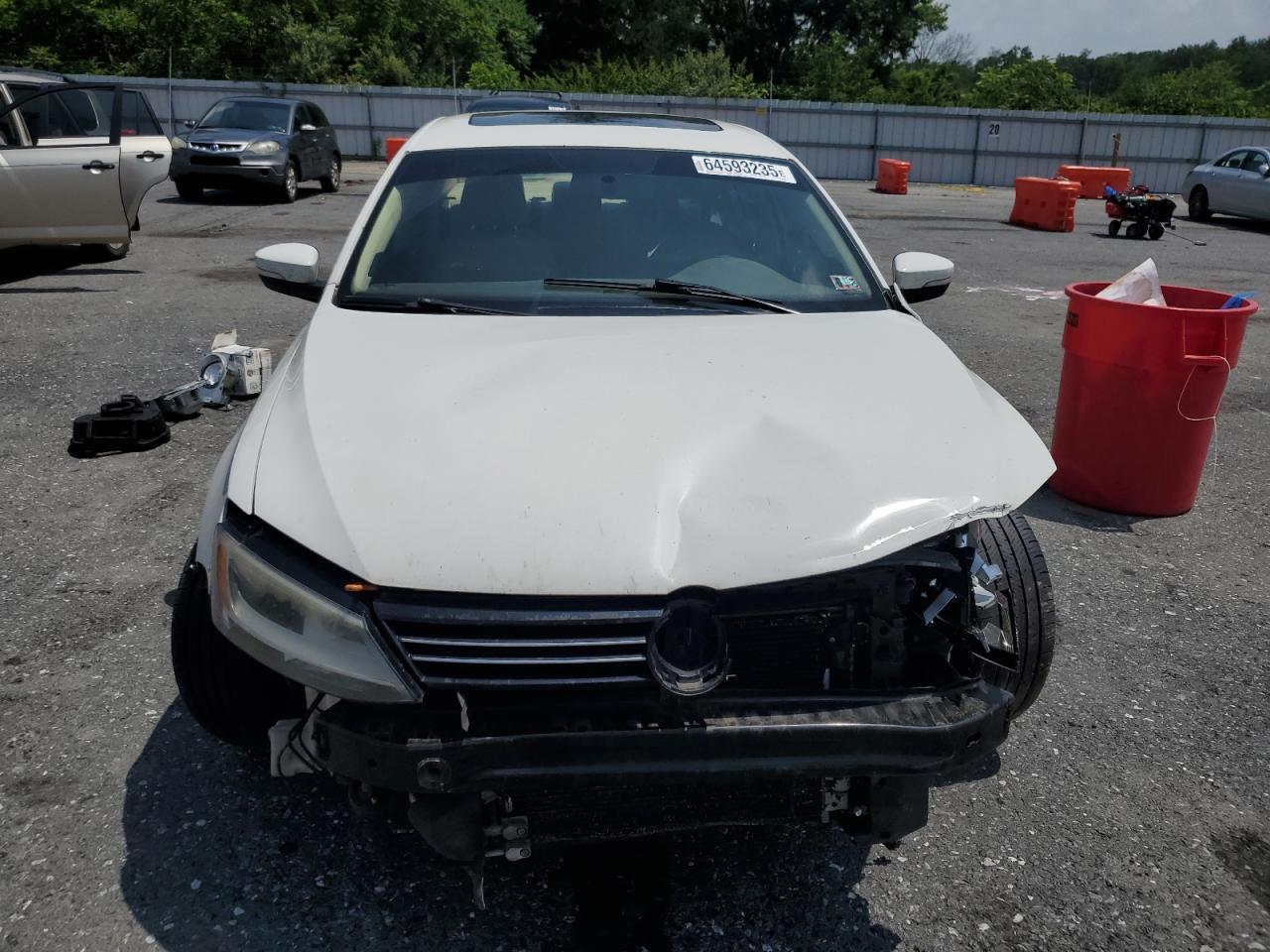 2014 Volkswagen Jetta - zdjęcie 5