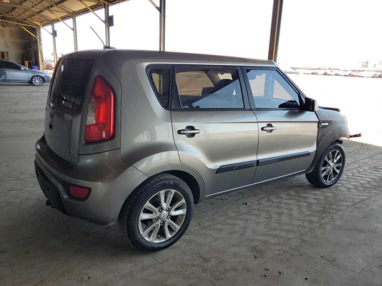 2013 Kia Soul - zdjęcie 3