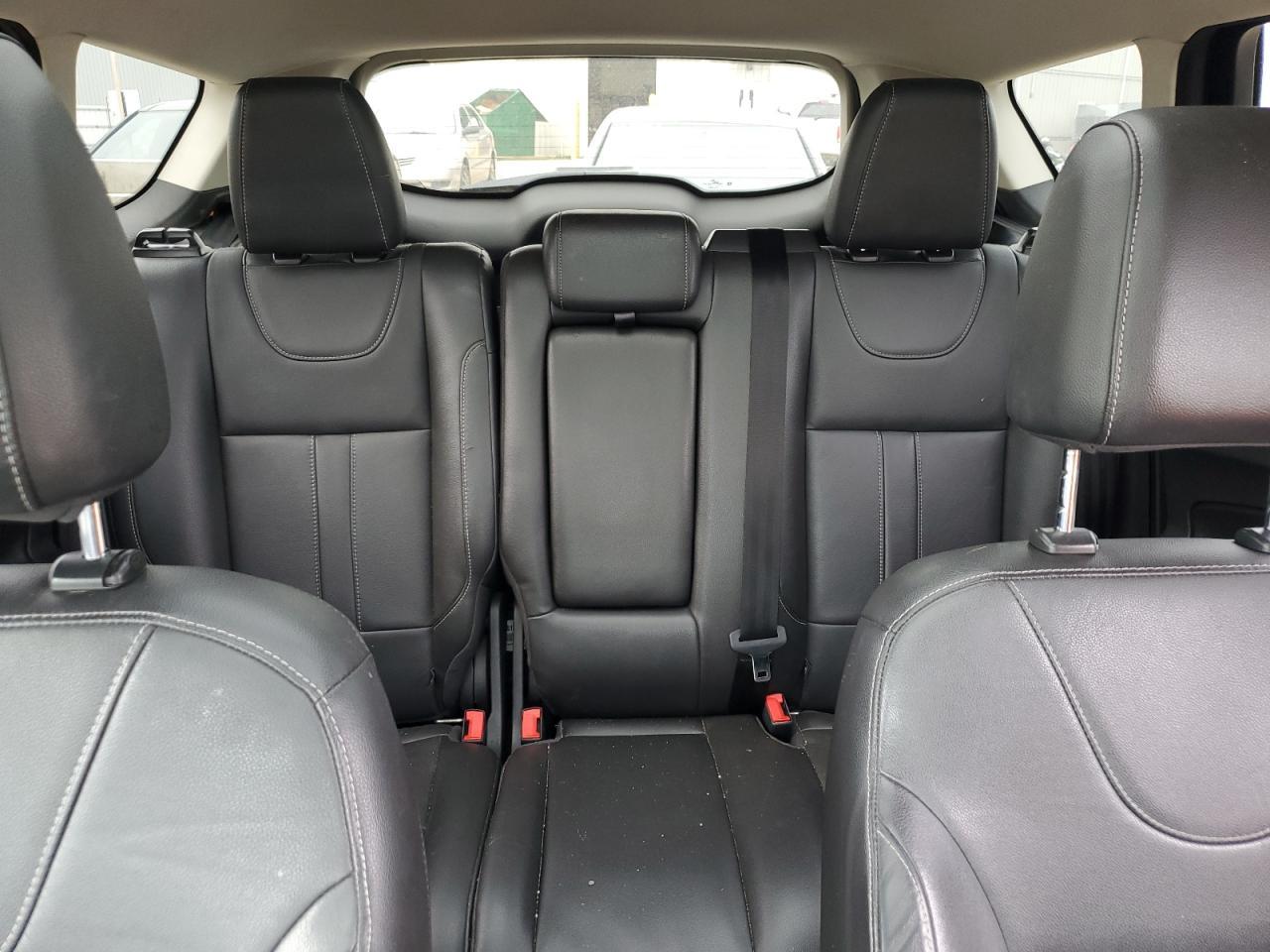2013 Ford Escape Titanium - zdjęcie 10