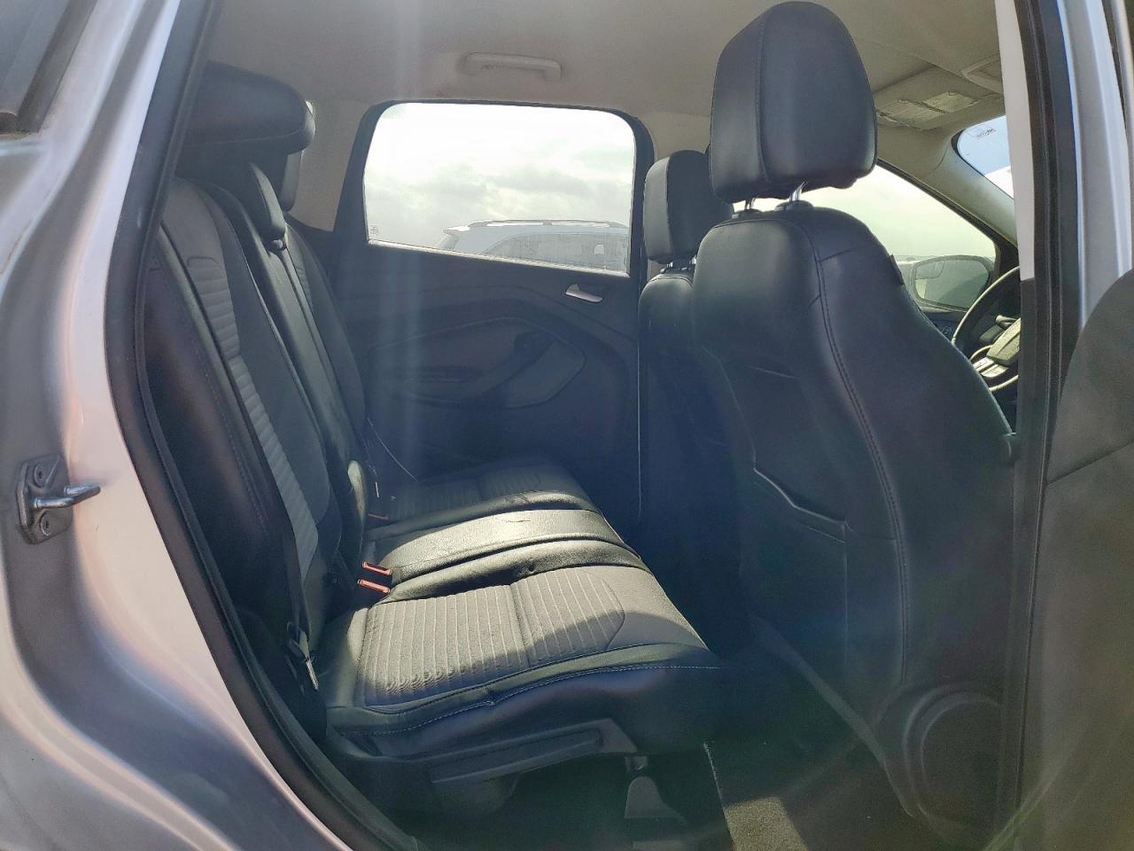 2017 Ford Escape Se - zdjęcie 10