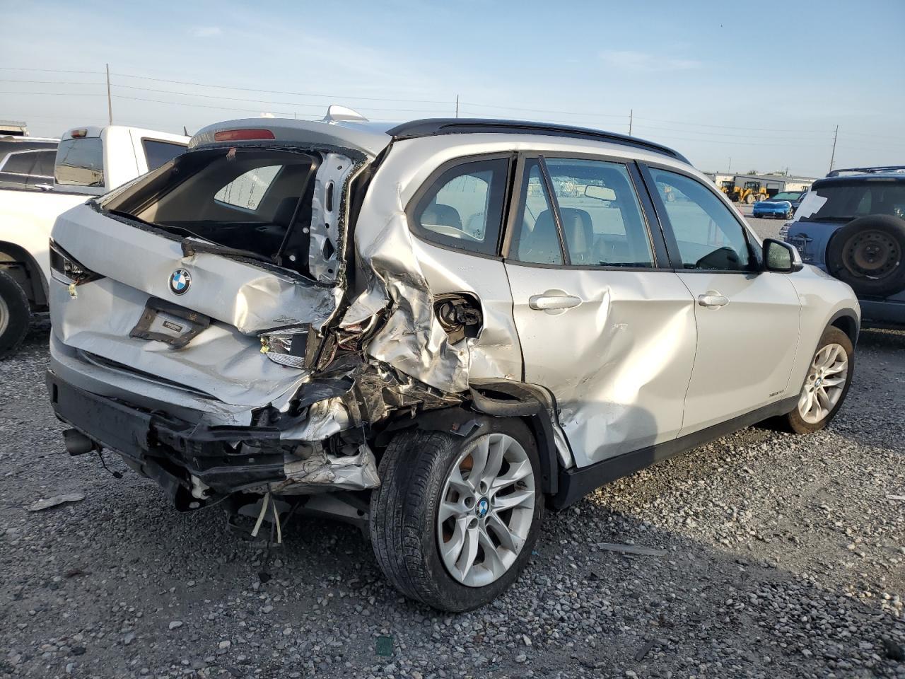 2015 BMW X1 xDrive28I - zdjęcie 3
