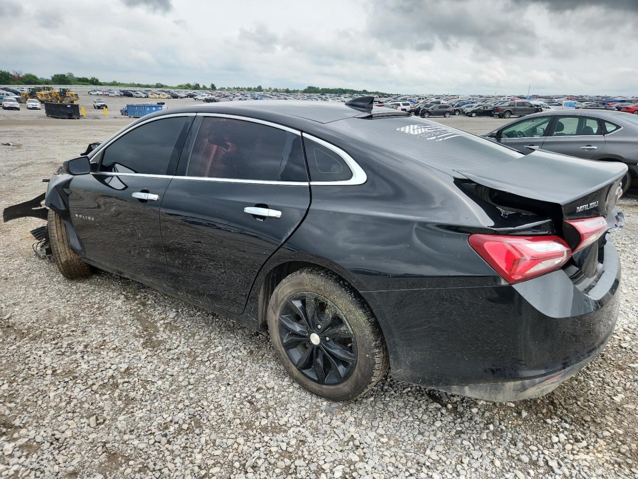 2020 Chevrolet Malibu Lt - zdjęcie 2