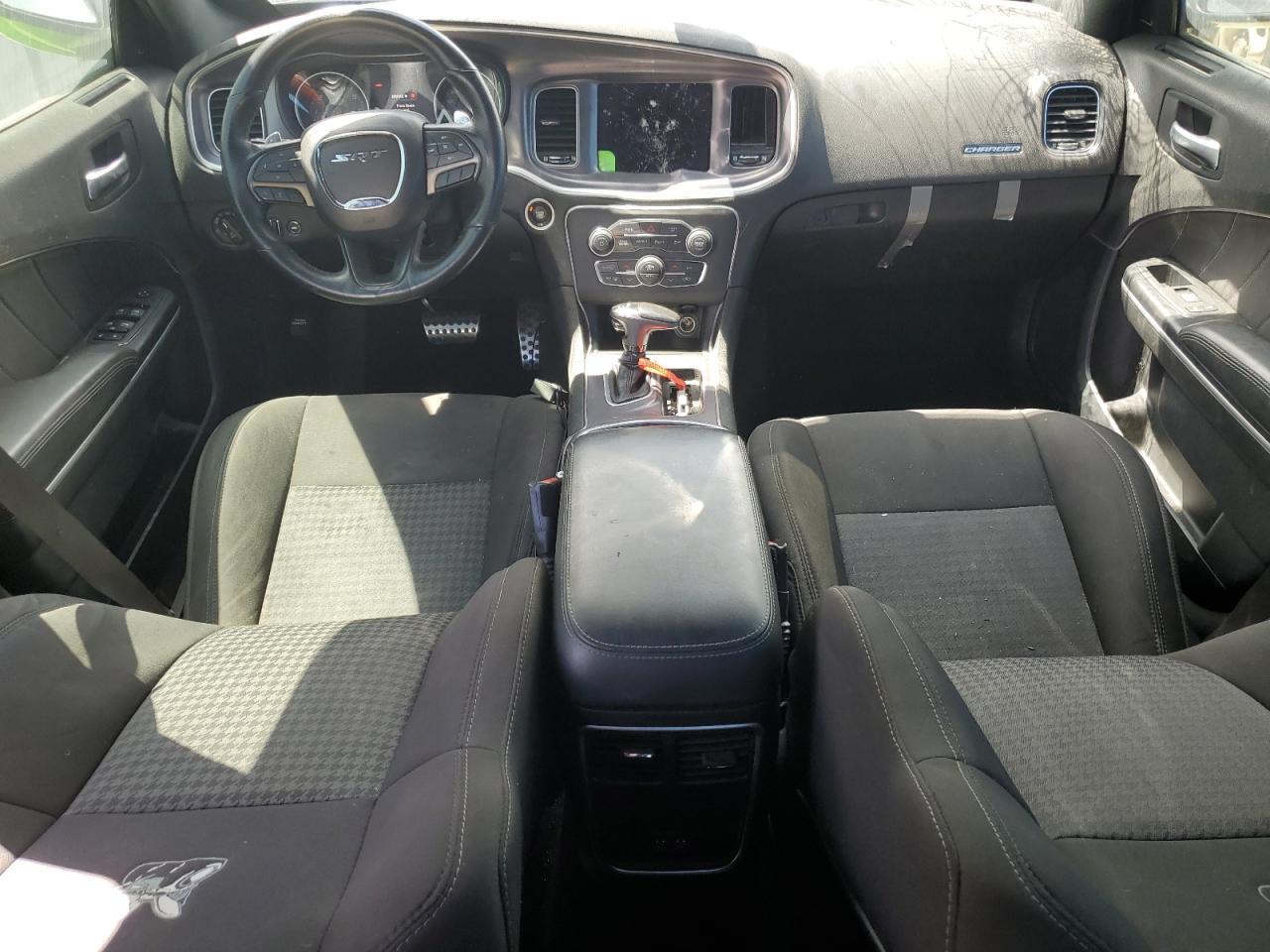 2019 Dodge Charger Scat Pack - zdjęcie 8