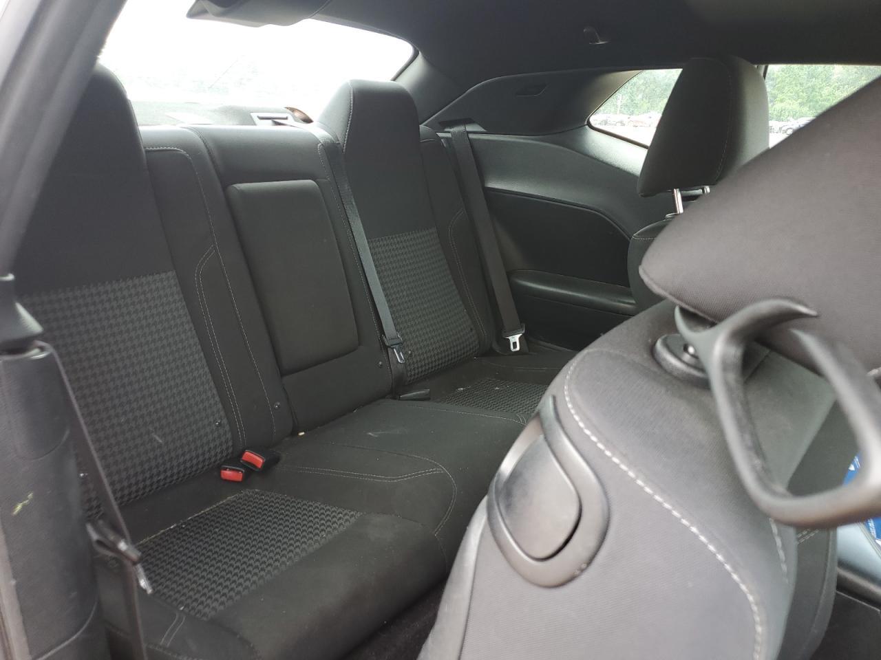 2016 Dodge Challenger Sxt - zdjęcie 10