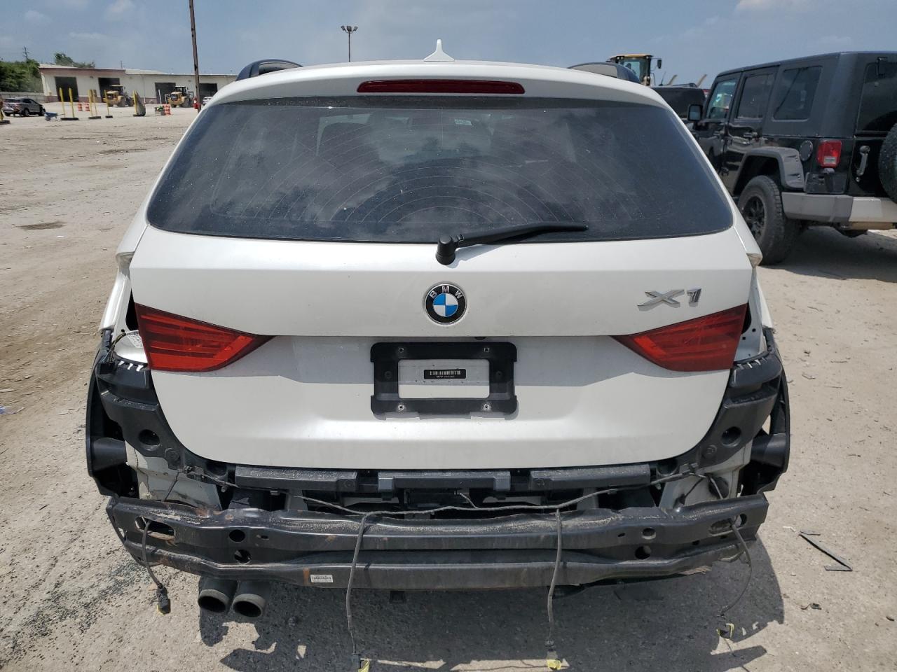 2015 BMW X1 xDrive28I - zdjęcie 6