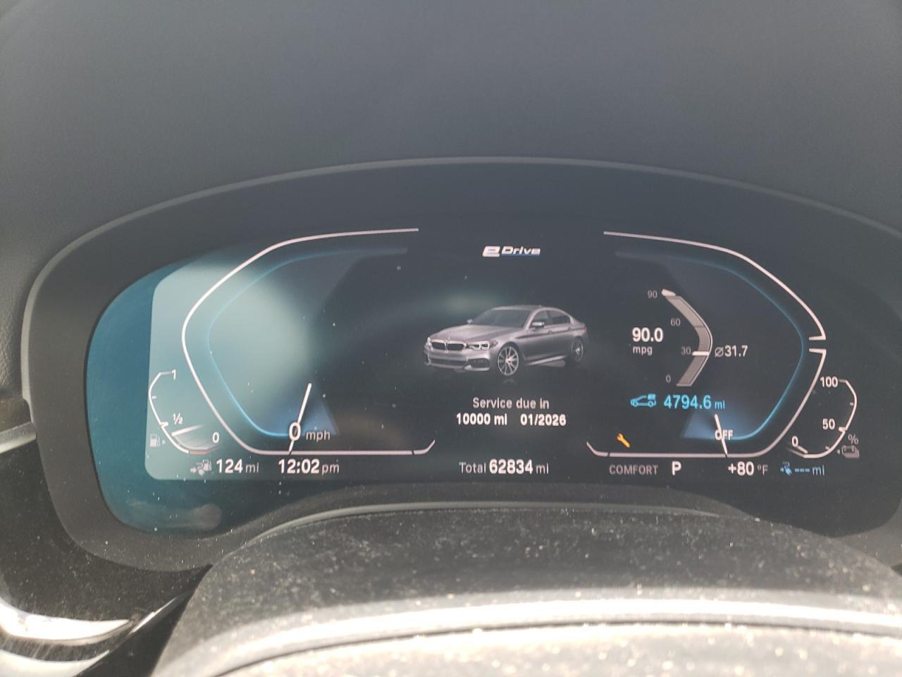 2020 BMW 530E - zdjęcie 9