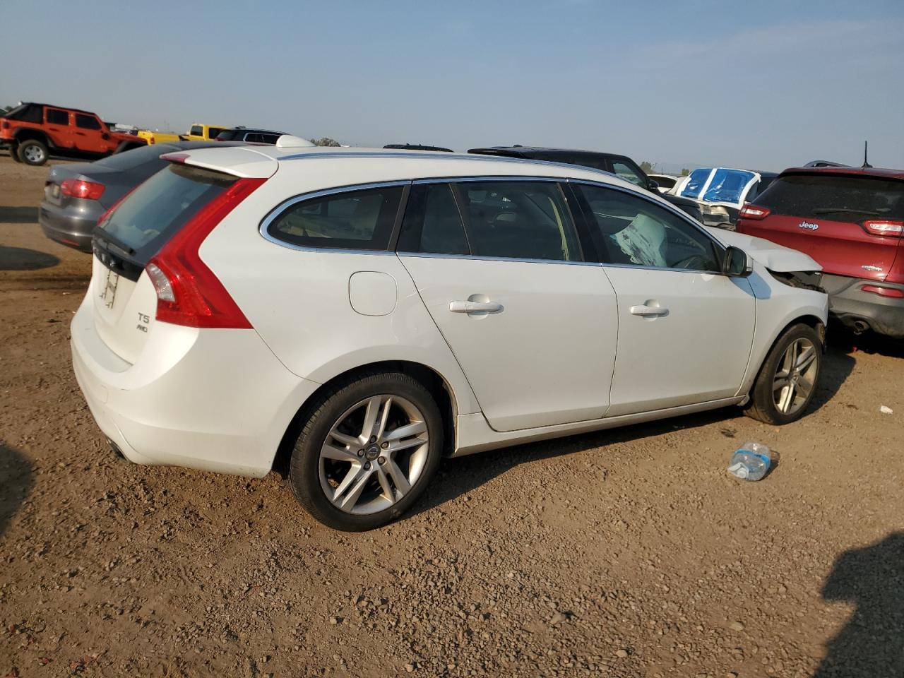 2015 Volvo V60 Premier - zdjęcie 3