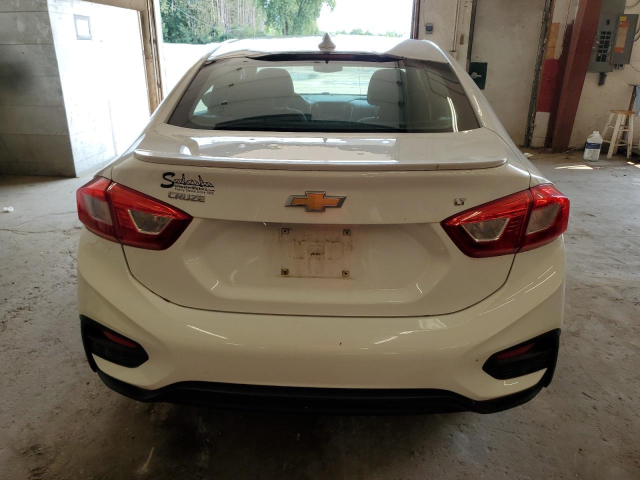 2017 Chevrolet Cruze - zdjęcie 6