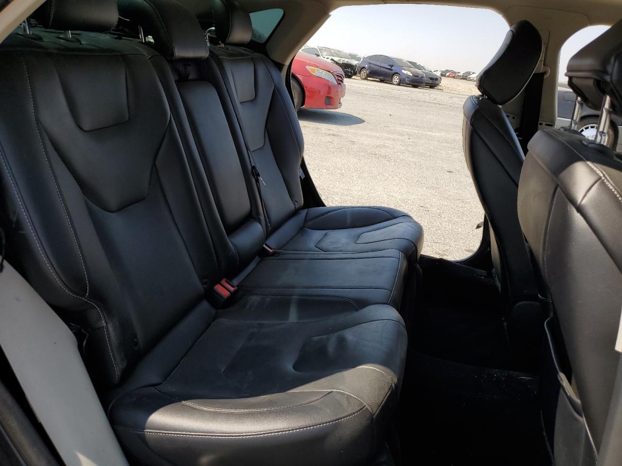 2020 Ford Fusion Titanium - zdjęcie 10