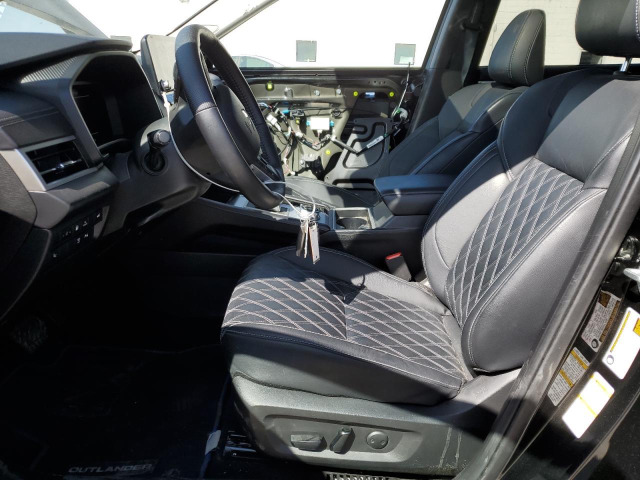 2024 Mitsubishi Outlander - zdjęcie 7