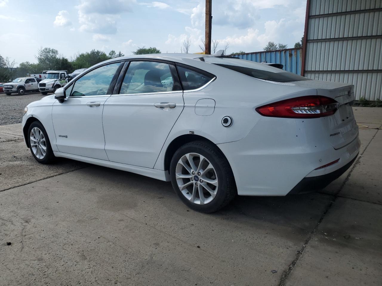 2019 Ford Fusion Se - zdjęcie 2