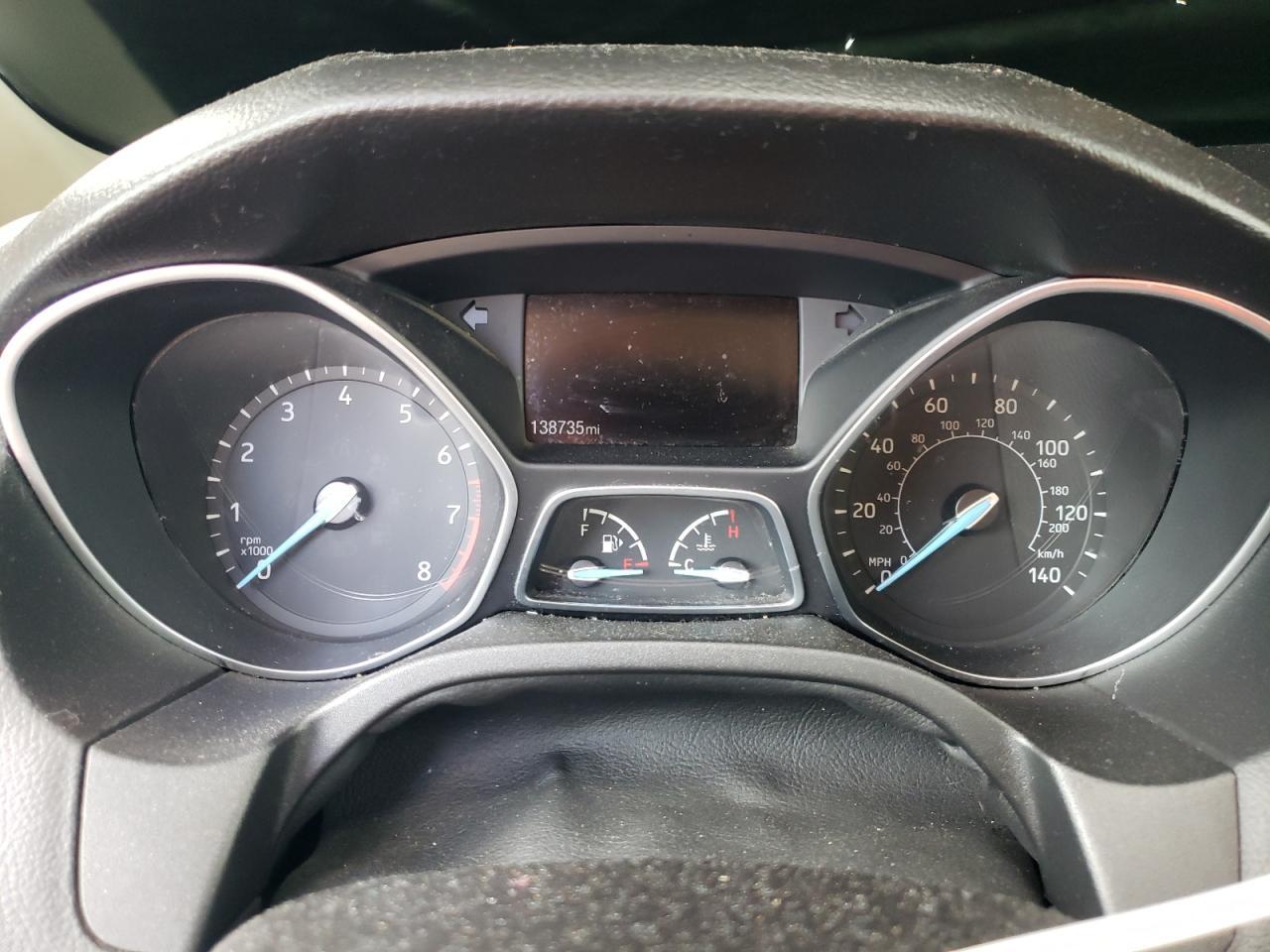 2015 Ford Focus - zdjęcie 9