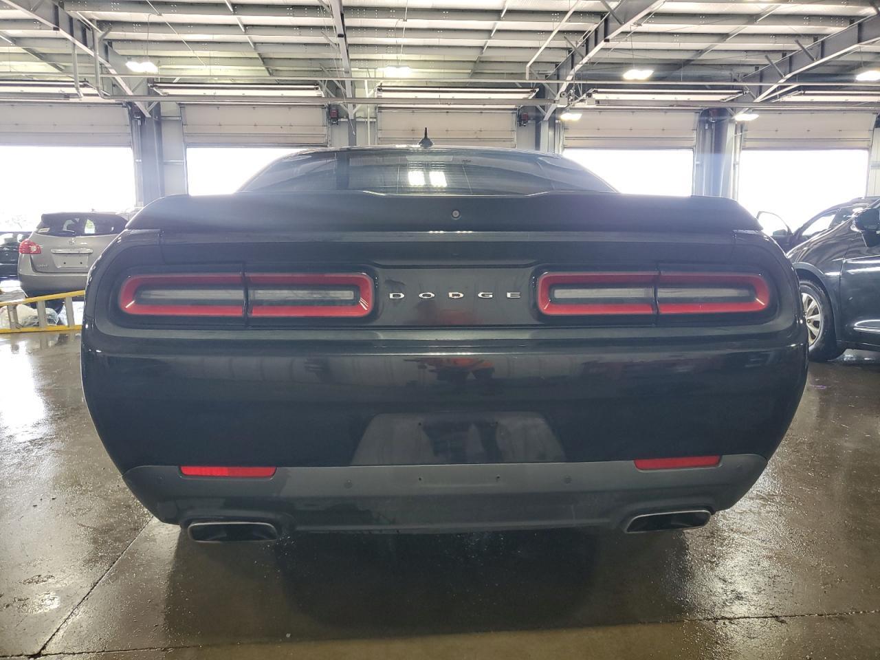 2016 Dodge Challenger R/T Scat Pack - zdjęcie 6