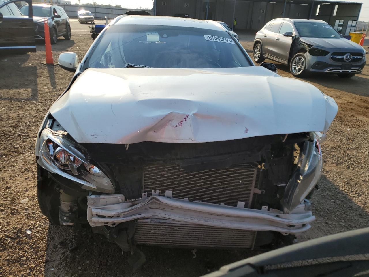 2015 Volvo V60 Premier - zdjęcie 5