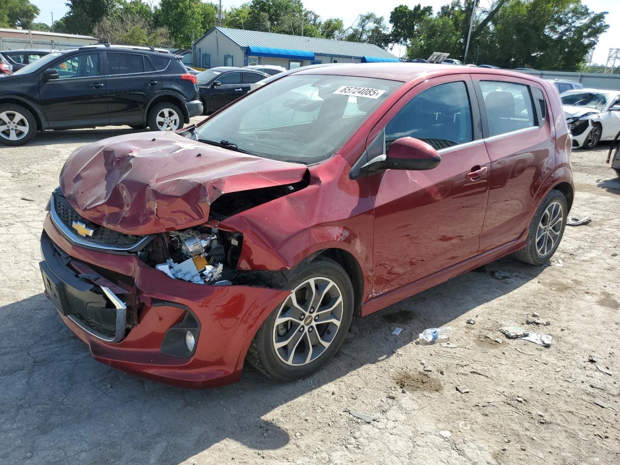 2017 Chevrolet Sonic Lt - zdjęcie główne