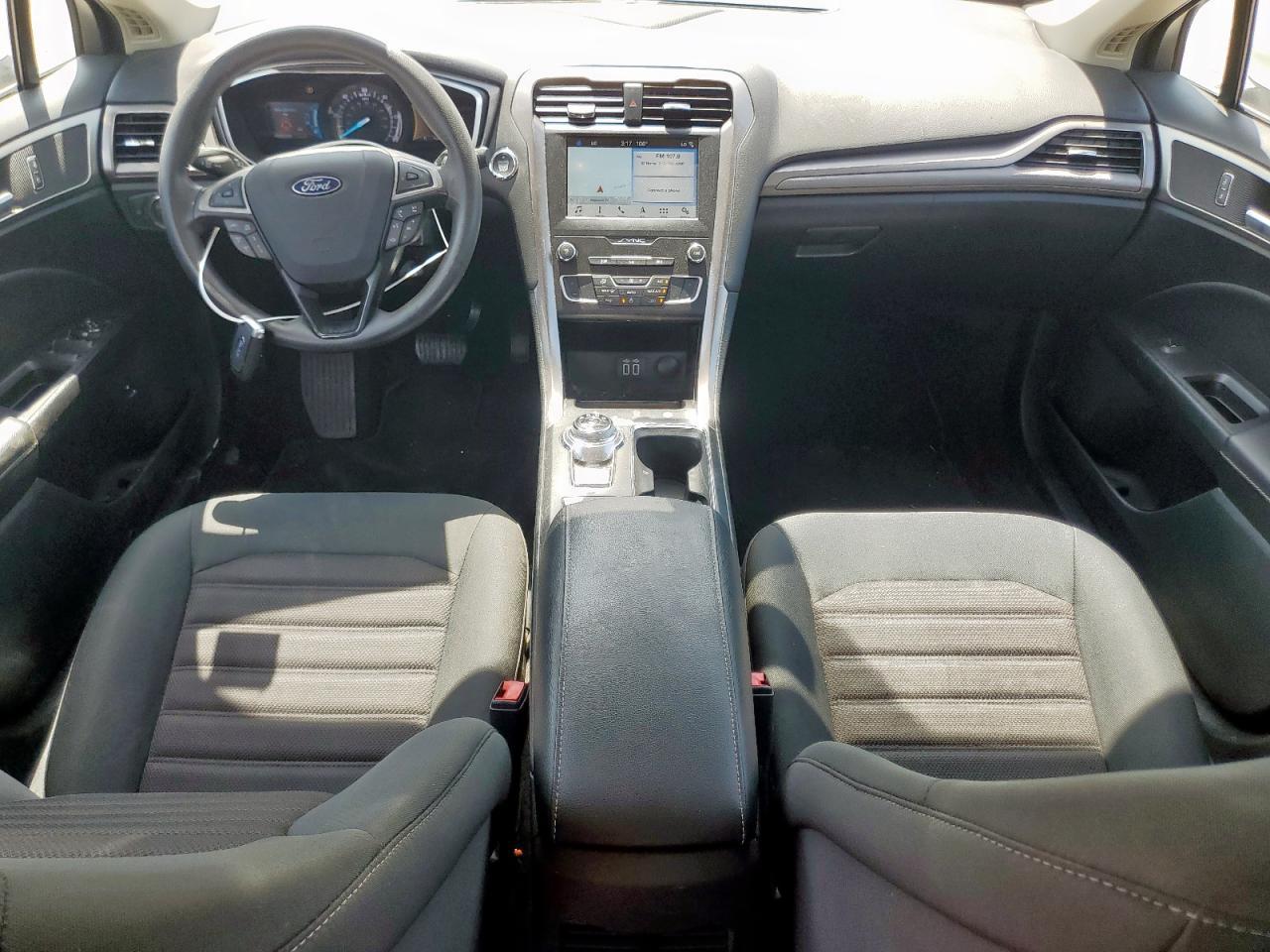 2019 Ford Fusion Se - zdjęcie 8