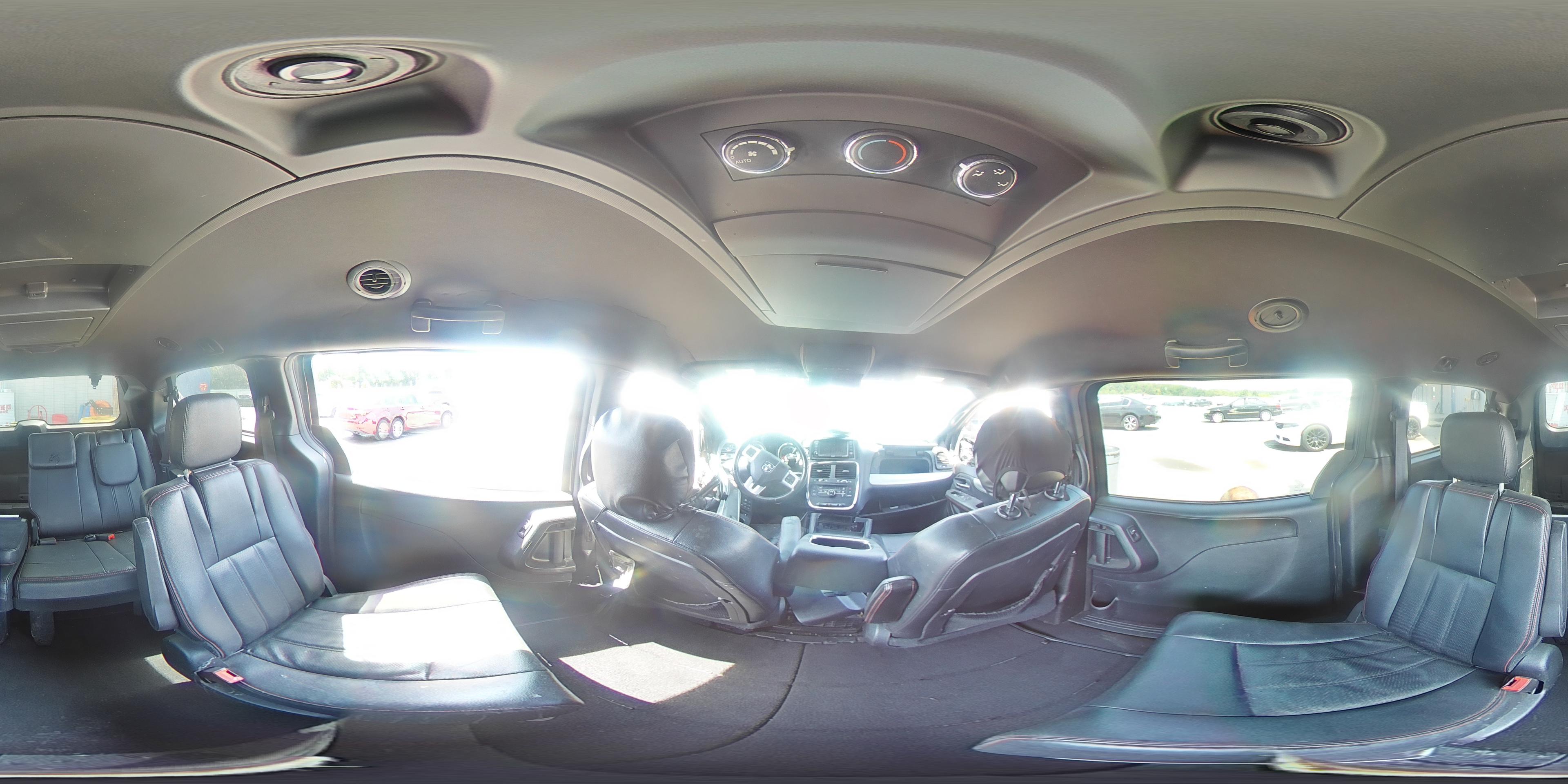 2016 Dodge Caravan - zdjęcie 15