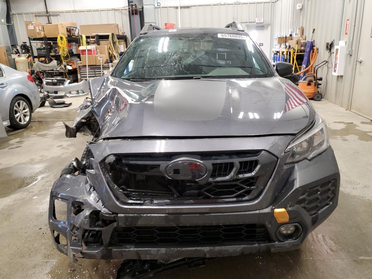 2024 Subaru Outback Wilderness - zdjęcie 5