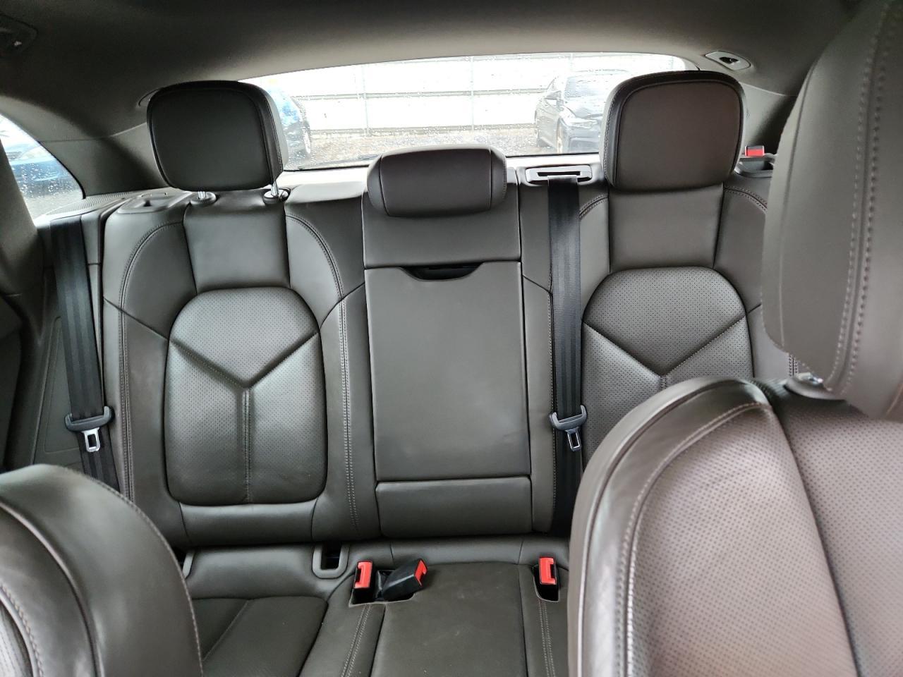 2015 Porsche Macan S - zdjęcie 10