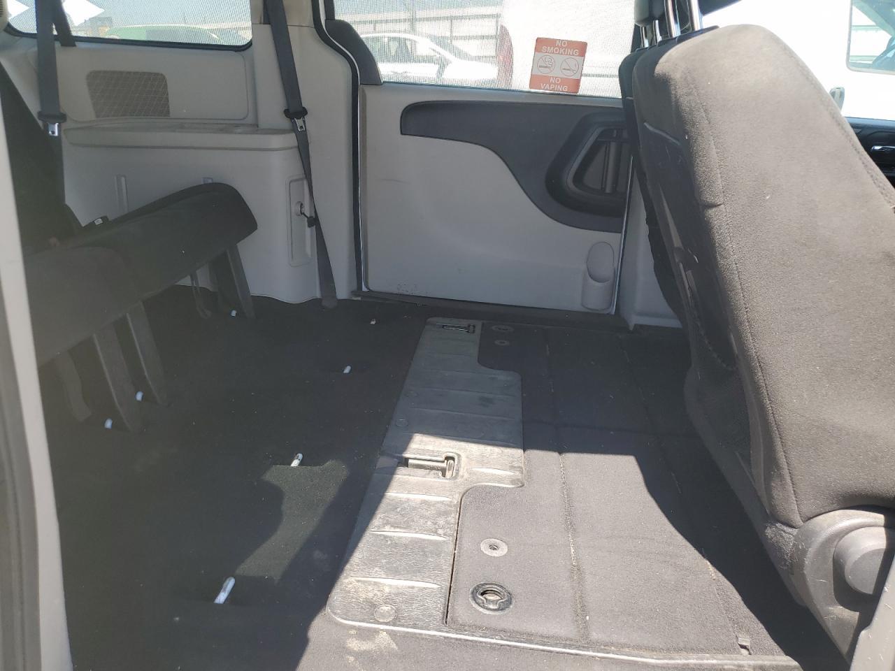 2015 Dodge Caravan - zdjęcie 11