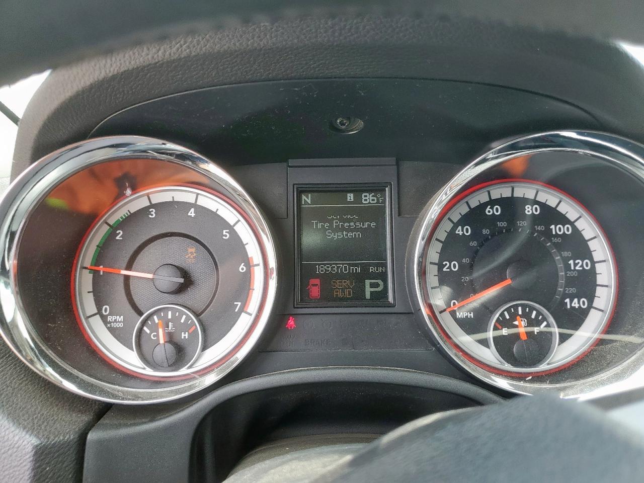 2013 Dodge Durango R/T - zdjęcie 9